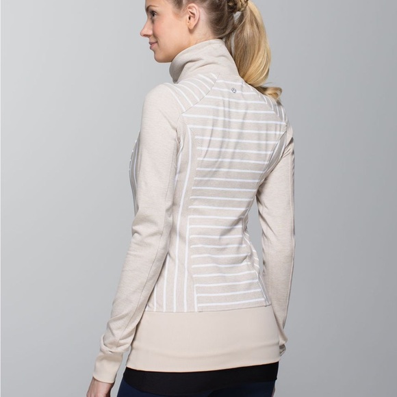 Lululemon Nice Asana Jacket - Picture 4 of 7